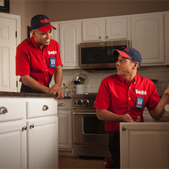 5 Reasons Your Water Heater Is Making a Knocking Sound (And When to Call a Pro in CT)